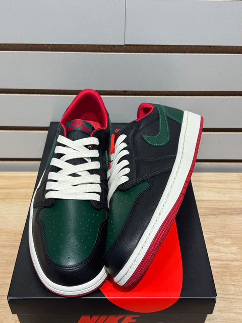 Jordan 1 Retro Low OG Gorge Green Varsity Red (Women's) Sz 10.5W/9M