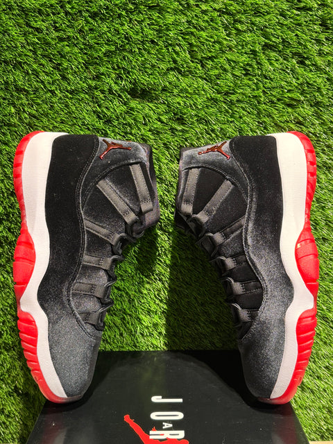 Jordan 11 Retro Bred Velvet (Women's) Sz 9.5M/11W