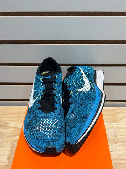 Nike Flyknit Racer Blue Cactus Sz 9.5