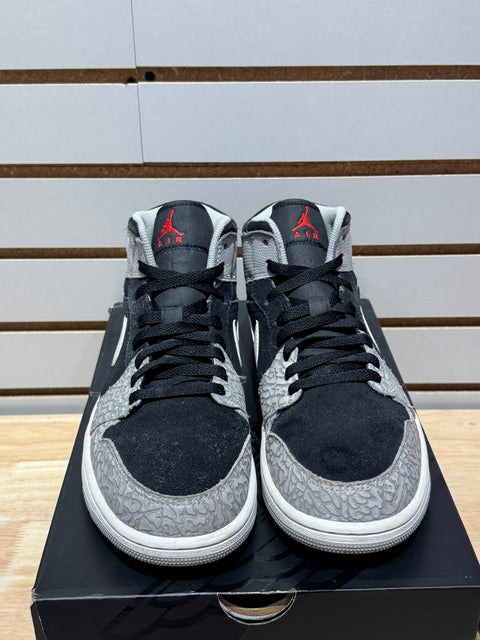 Jordan 1 Mid SE Elephant Print Sz 9.5