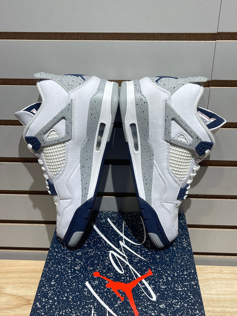 Jordan 4 Retro Midnight Navy Sz 10