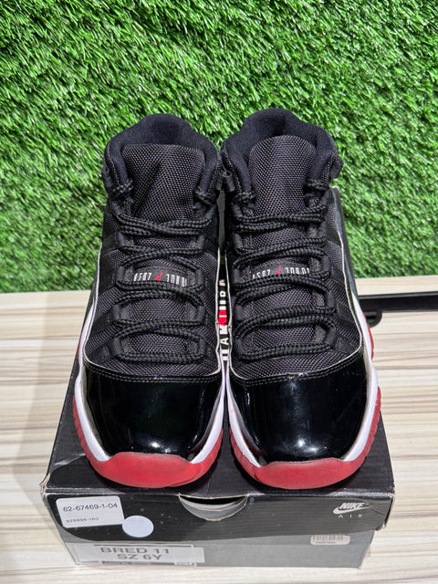 Jordan 11 Retro Playoffs Bred (2019) (GS) Sz 6Y