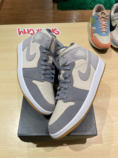 Jordan 1 Mid SE Coconut Milk Particle Grey Sz 10.5