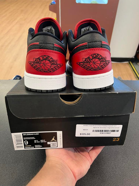 Jordan 1 Low Reverse Bred Pebbled Swoosh Sz 9