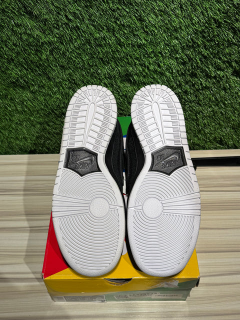 Nike SB Dunk Low Gnarhunters Sz 10