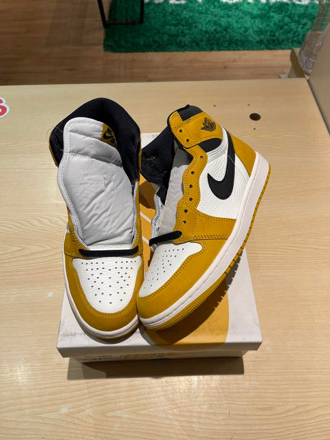 Jordan 1 Retro High OG Yellow Ochre Sz 8.5