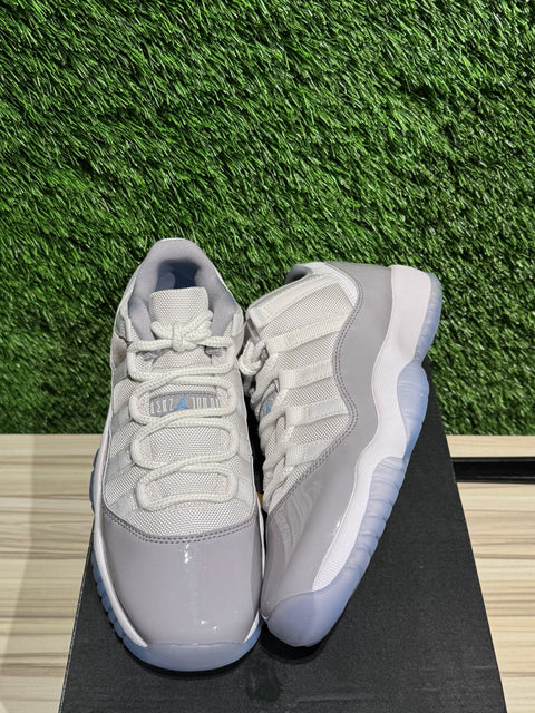 Jordan 11 Retro Low Cement Grey (GS) Sz 7Y