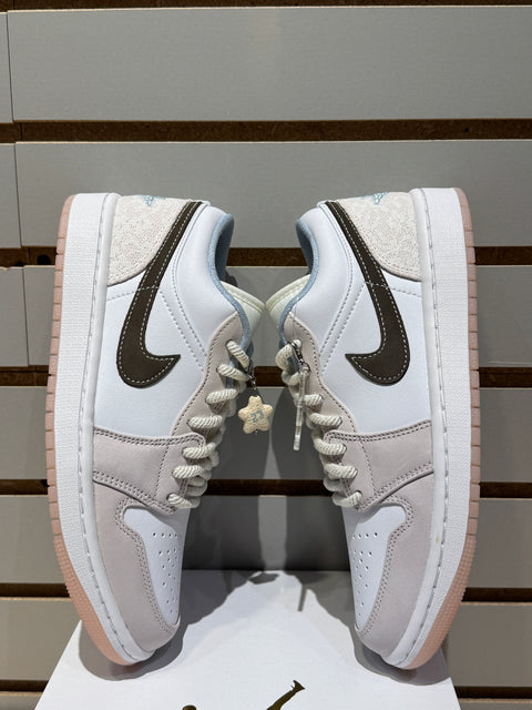 Jordan 1 Low Coral (Women's) Sz 6M