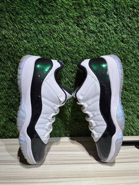 Jordan 11 Retro Low Iridescent