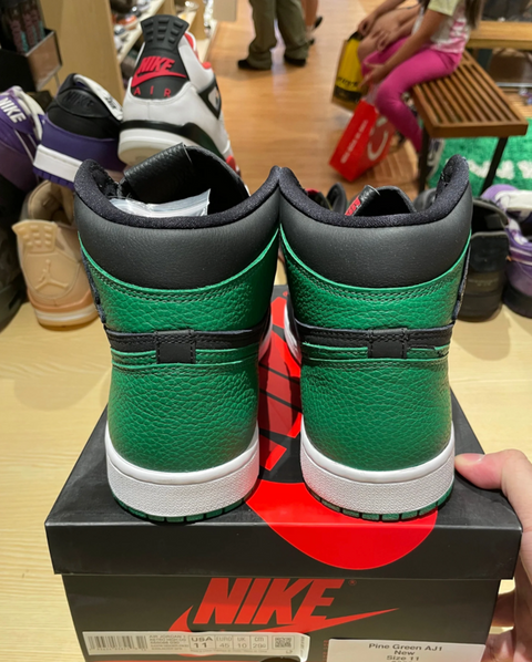 Jordan 1 Retro High Pine Green Black