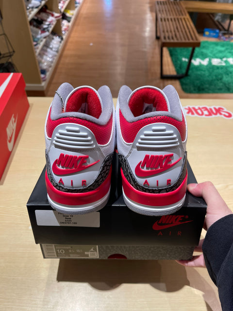 DS Fire Red Air Jordan 3 Sz 10