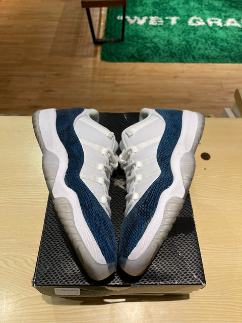 Jordan 11 Retro Low Legend Blue