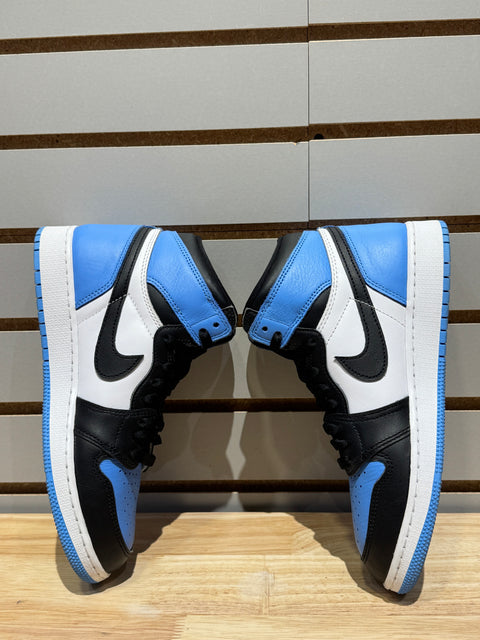 Jordan 1 Retro High OG UNC Toe Sz 7Y