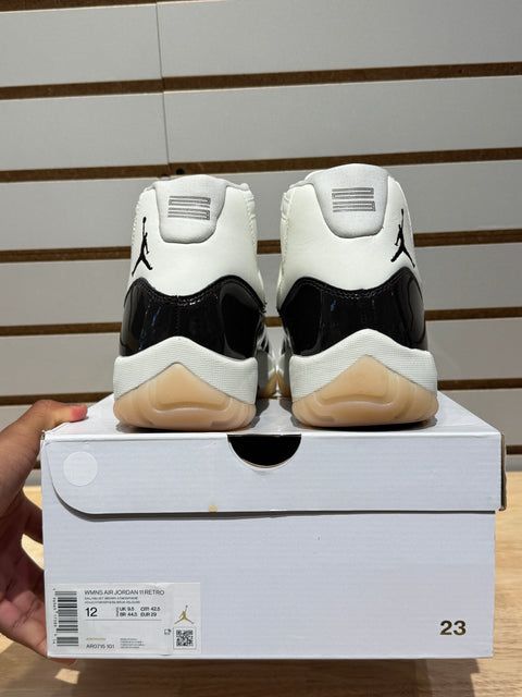 Jordan 11 Retro Neapolitan (Women's) Sz 10.5M