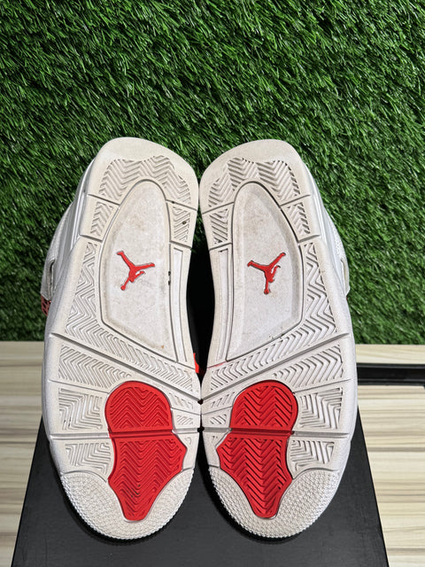 Jordan 4 Retro Metallic Red (GS) Sz 5.5Y