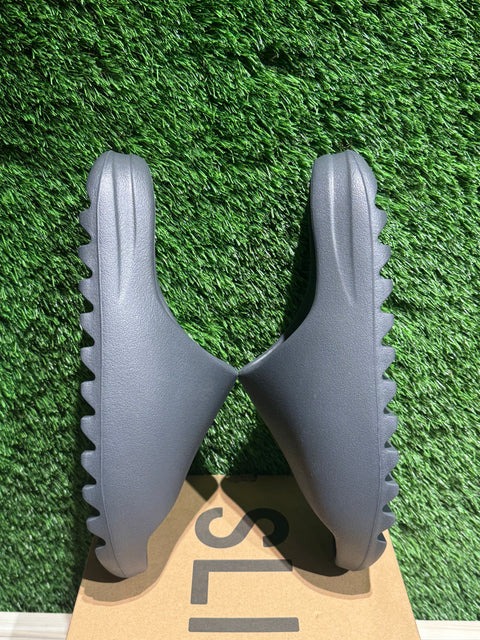 adidas Yeezy Slide Slate Grey Sz 13M