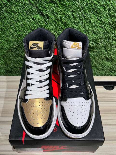 Jordan 1 Retro High Gold Top 3 Sz 7M