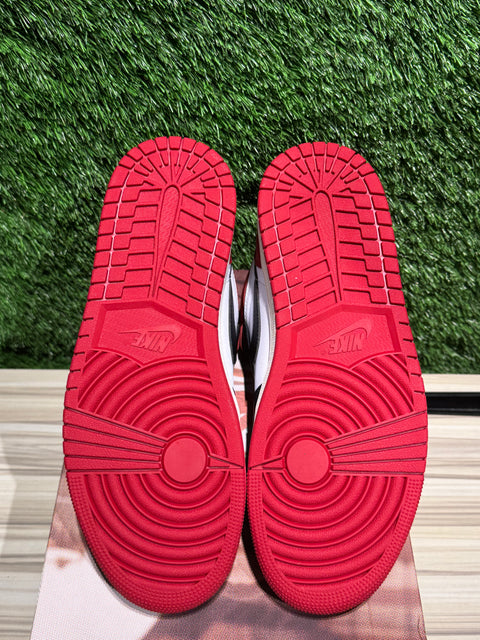 Jordan 1 Retro High OG Black Toe Reimagined Sz 9.5M