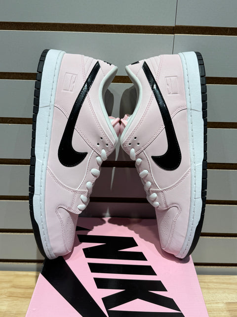Nike SB Dunk Low Pink Box Sz 13
