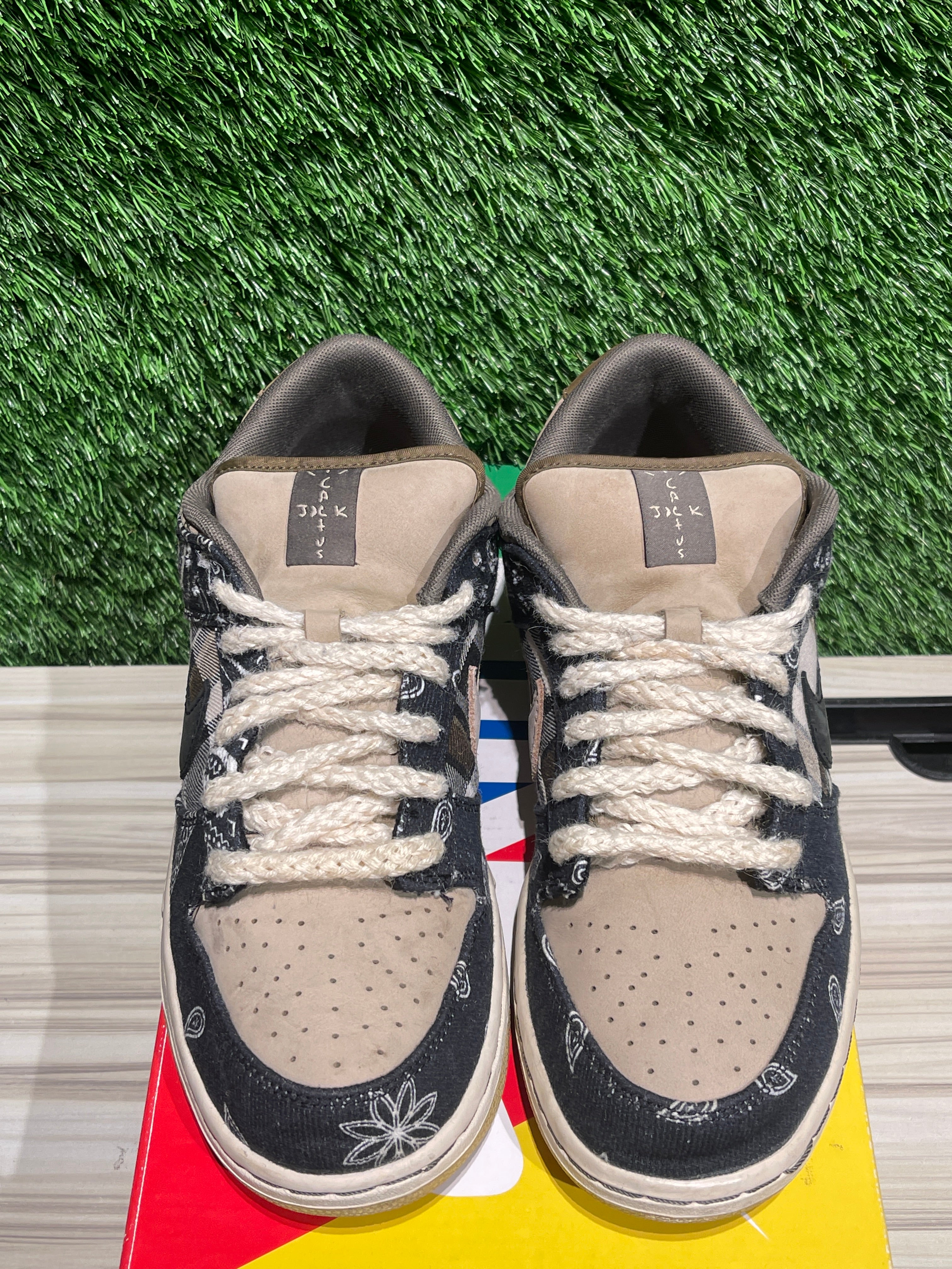Nike SB Dunk Low Travis Scott Sz 8M – Sneak City