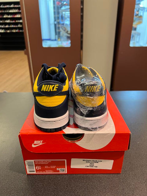 Nike Dunk Low Michigan (2021/2024) (GS) Sz 6.5Y