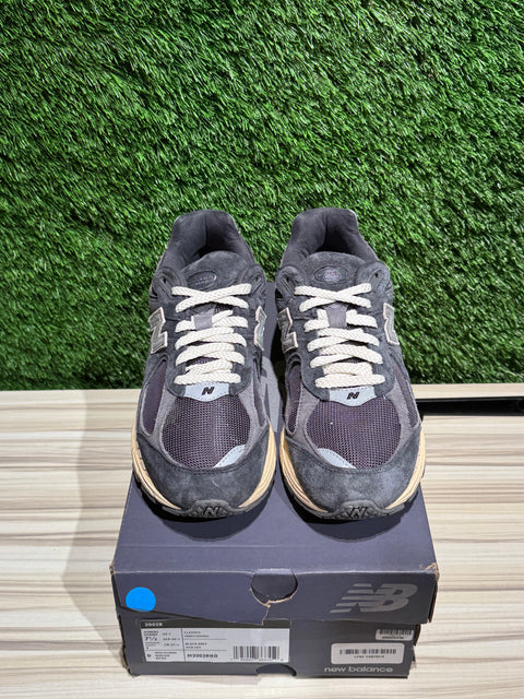 New Balance 2002R Black Dark Grey Sz 7.5M