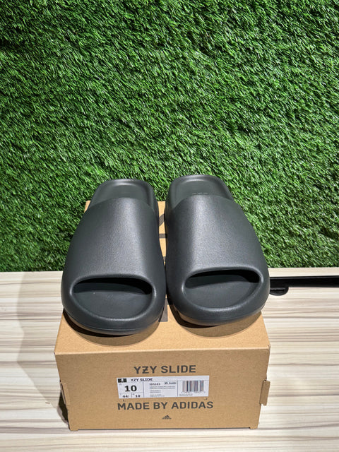 adidas Yeezy Slide Dark Onyx Sz 10