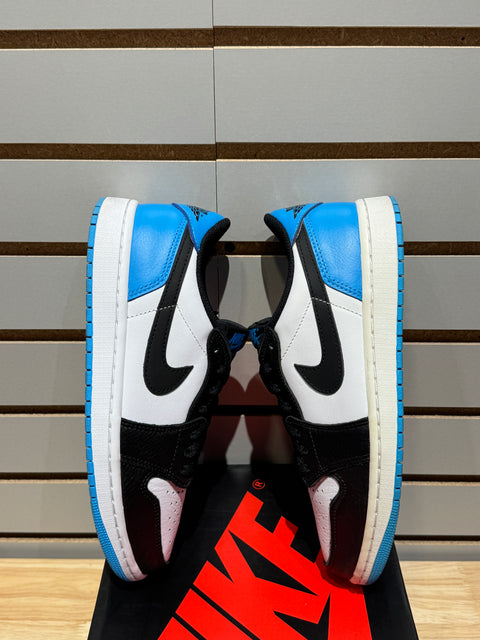 Jordan 1 Retro Low OG Black Dark Powder Blue Sz 8