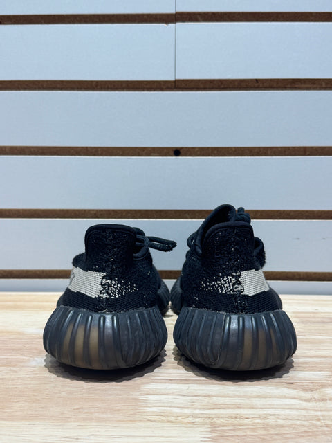 adidas Yeezy Boost 350 V2 Core Black White Sz 4