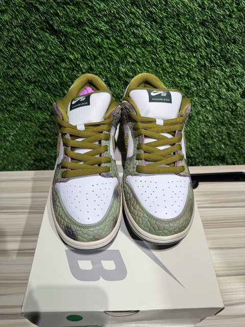 Nike SB Dunk Low Alexis Sablone Chameleon Sz 10.5M