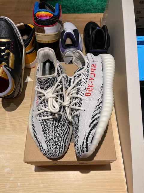 adidas Yeezy Boost 350 V2 Zebra Sz 8.5