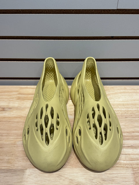 adidas Yeezy Foam RNNR Sulfur Sz 14
