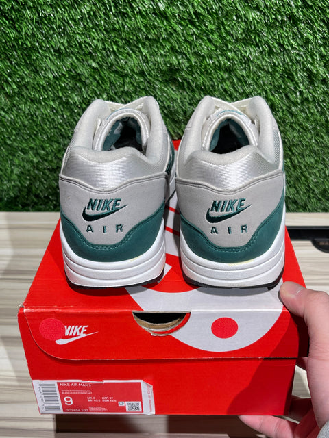 Nike Air Max 1 Anniversary Green Sz 9M