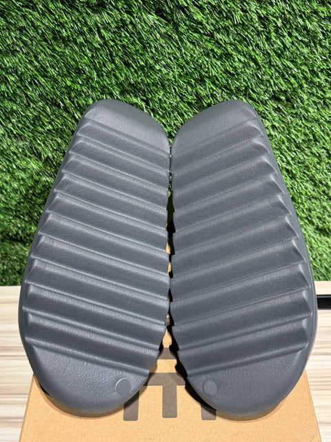 adidas Yeezy Slide Slate Grey Sz 11