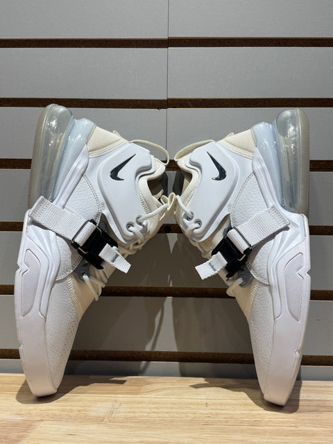 Nike Air Force 270 White Metallic Silver Sz 9