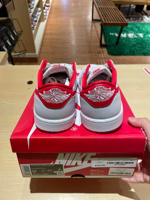 Jordan 1 Retro Low OG University Red Sz 9.5