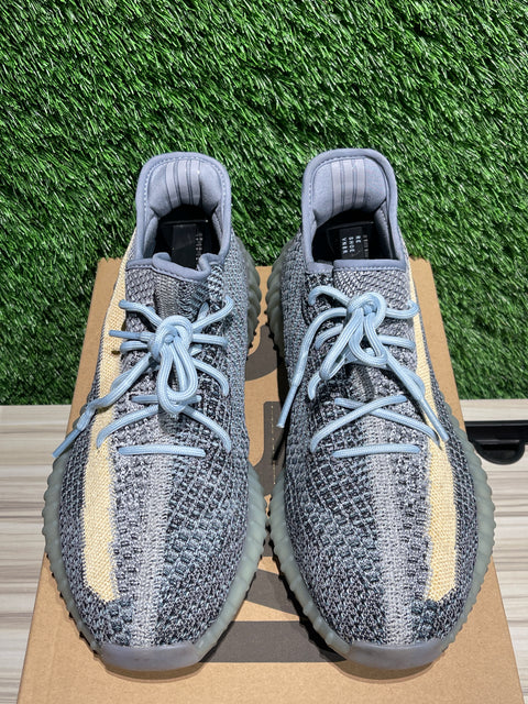 adidas Yeezy Boost 350 V2 Ash Blue Sz 11.5