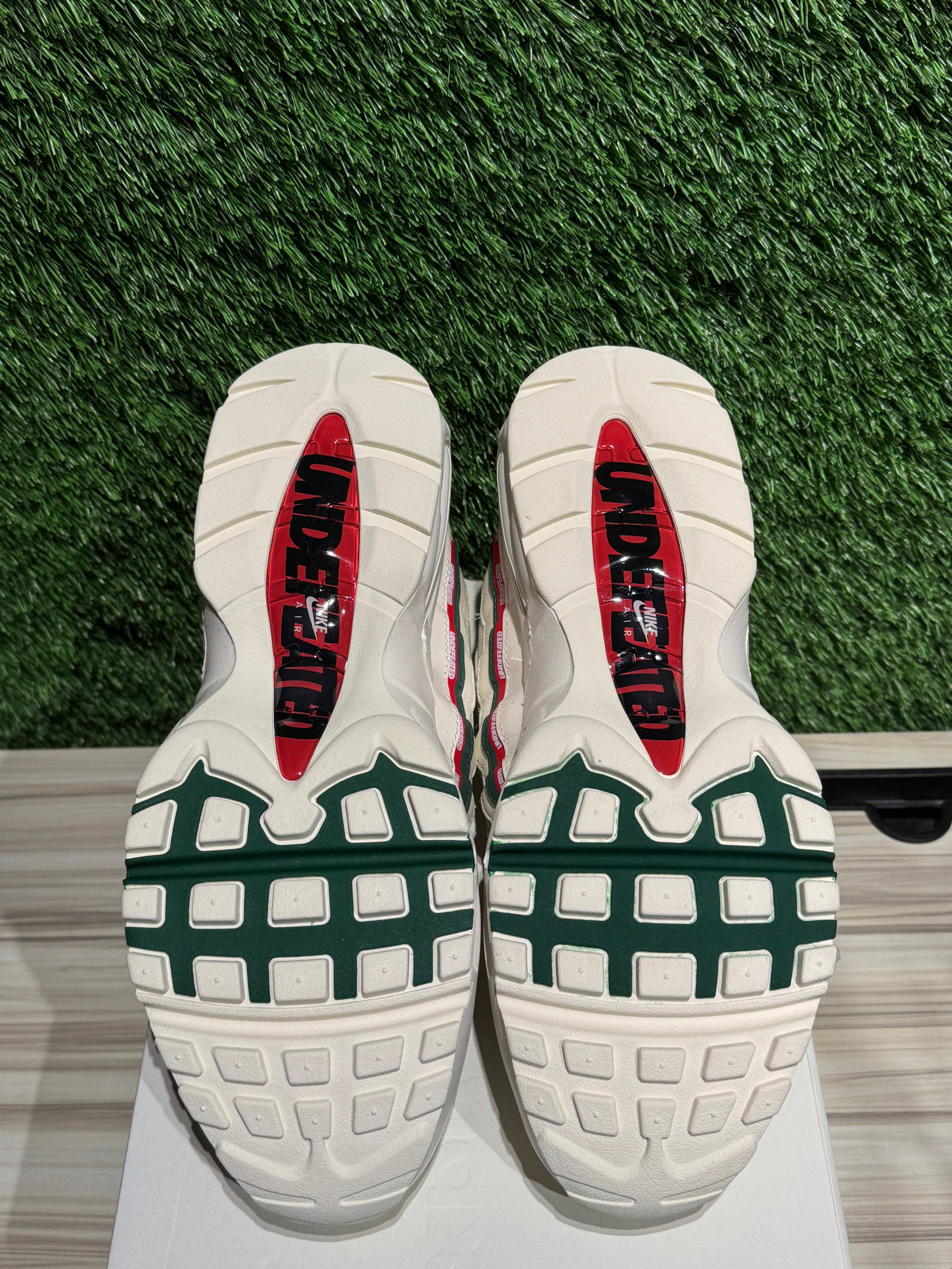 Nike Air Max 95 SP Undefeated Sail – Sneak City
