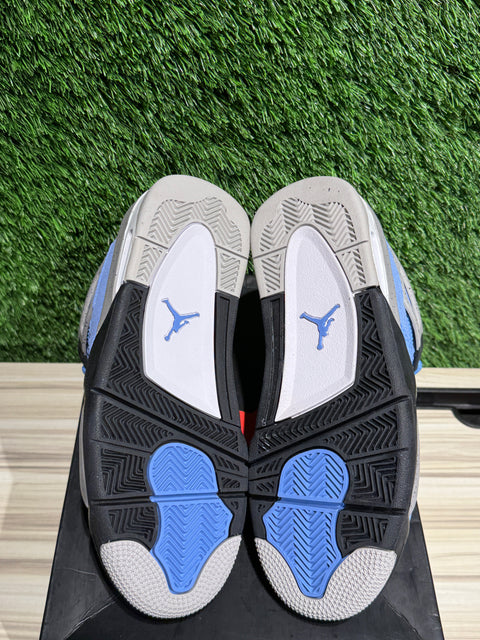 Jordan 4 Retro University Blue (GS) Sz 6Y