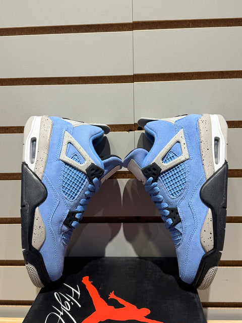 Jordan 4 Retro University Blue (GS) Sz 3.5Y
