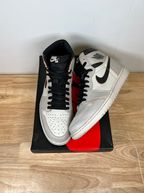 Jordan 1 Retro High OG Defiant SB NYC to Paris