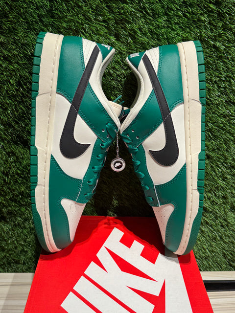 Nike Dunk Low SE Lottery Pack Malachite Green Sz 11.5M