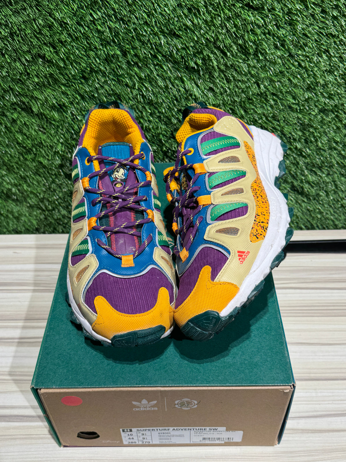 adidas Superturf Adventure Sean Wotherspoon Jiminy Cricket Sz 10M 