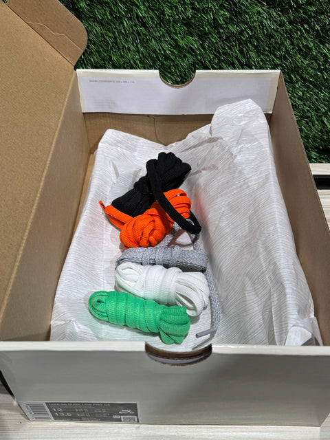 Nike SB Dunk Low Limosine Skateboards Sz 12