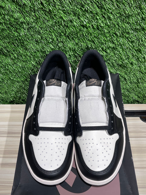 Jordan 1 Retro Low OG Mocha Sz 10