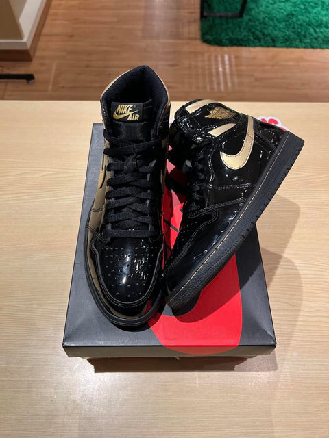 Jordan 1 Retro High Black Metallic Gold (2020) Sz 10