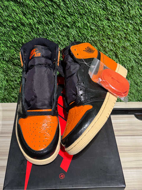 Jordan 1 Retro High Shattered Backboard 3.0 (GS) Sz 5Y