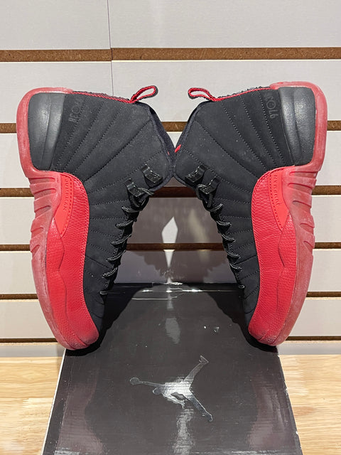 Jordan 12 Retro Flu Game (2009) (GS) Sz 6.5Y
