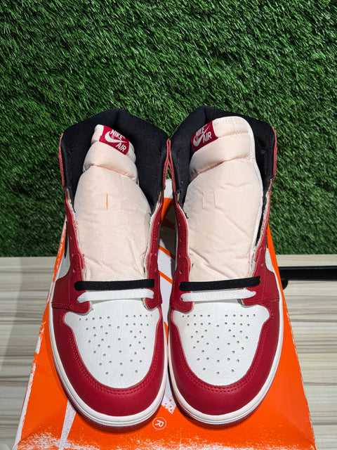 Jordan 1 Retro High OG Chicago Lost and Found Sz 12M