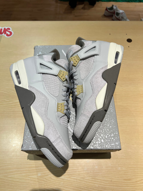 Jordan 4 Retro SE Craft Photon Dust